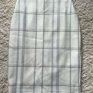 Whitehouse Blackmarket pencil skirt